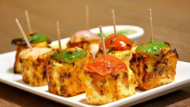 Rajmahal Restaurant | Restaurant Near Sindhi Camp, Jaipur